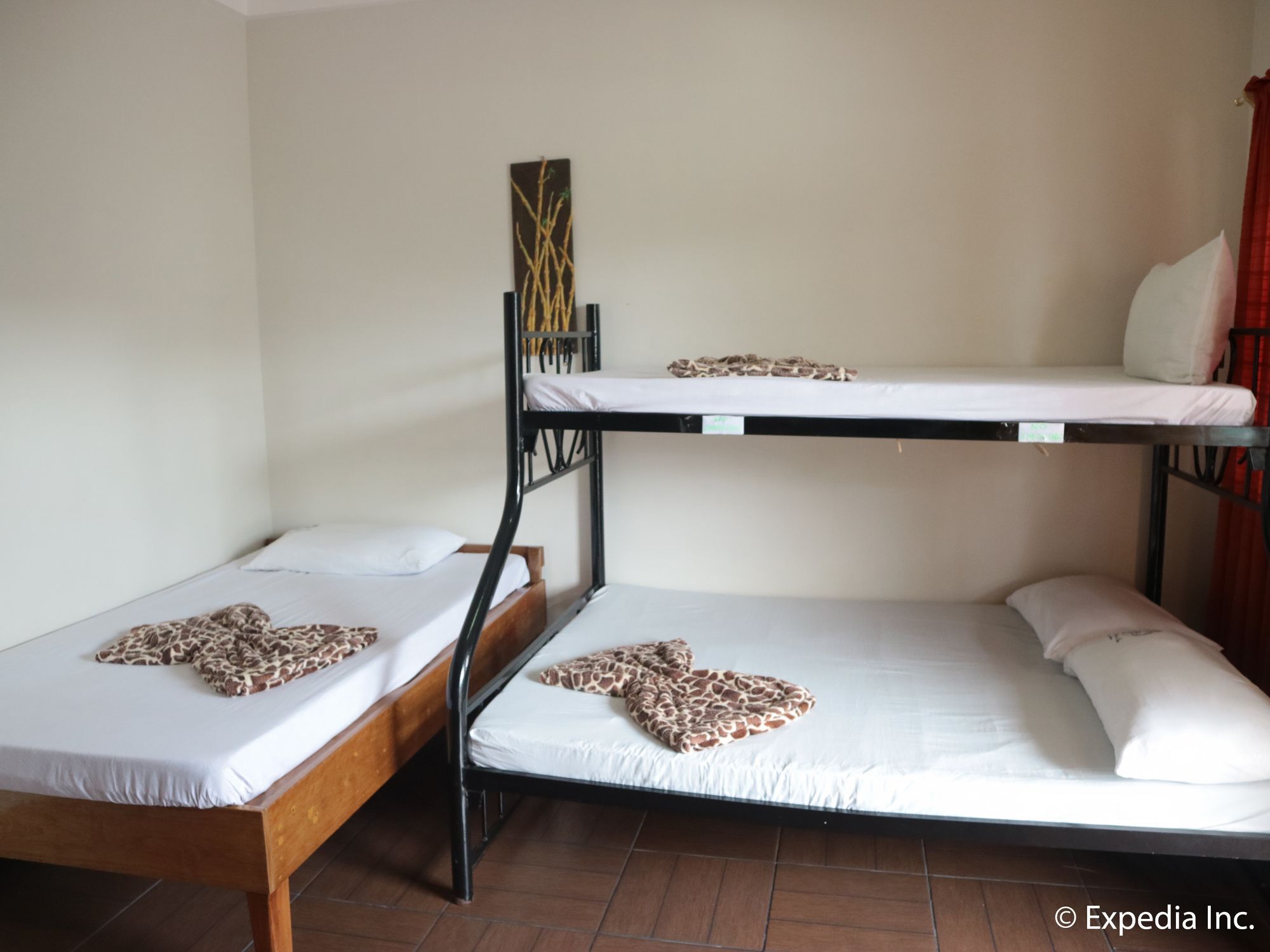 Pacific Waves Inn Baler Eksteriør billede